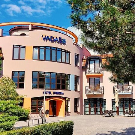 Wellness Hotel Thermal Sturovo Ngoại thất bức ảnh