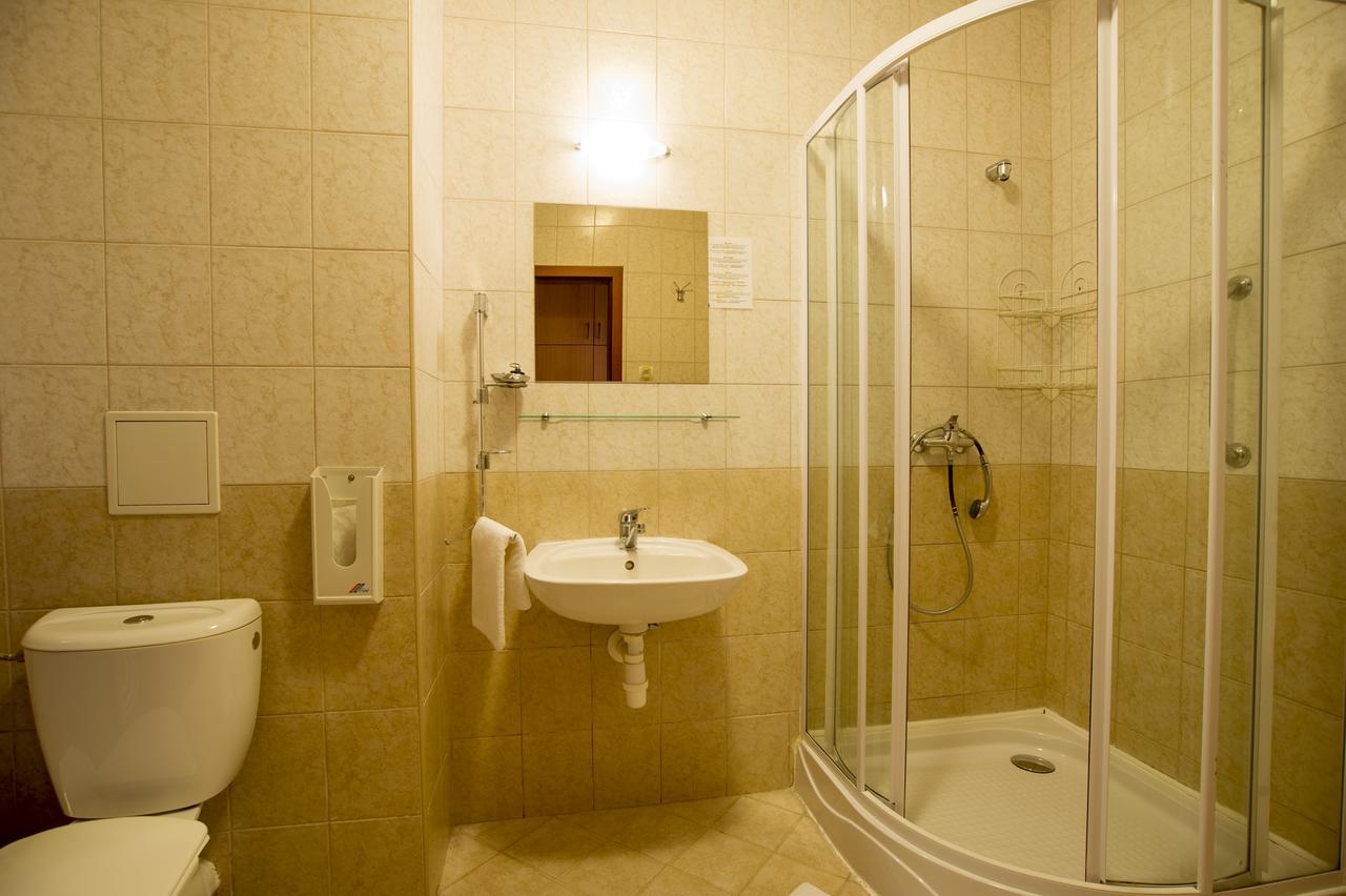 Wellness Hotel Thermal Sturovo Ngoại thất bức ảnh