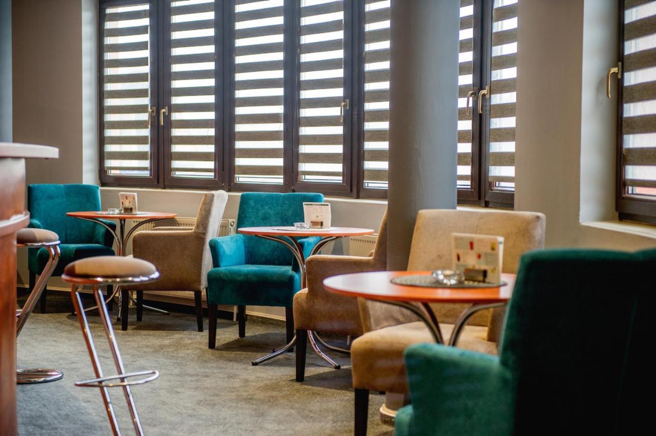 Wellness Hotel Thermal Sturovo Ngoại thất bức ảnh