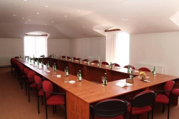 Wellness Hotel Thermal Sturovo Ngoại thất bức ảnh
